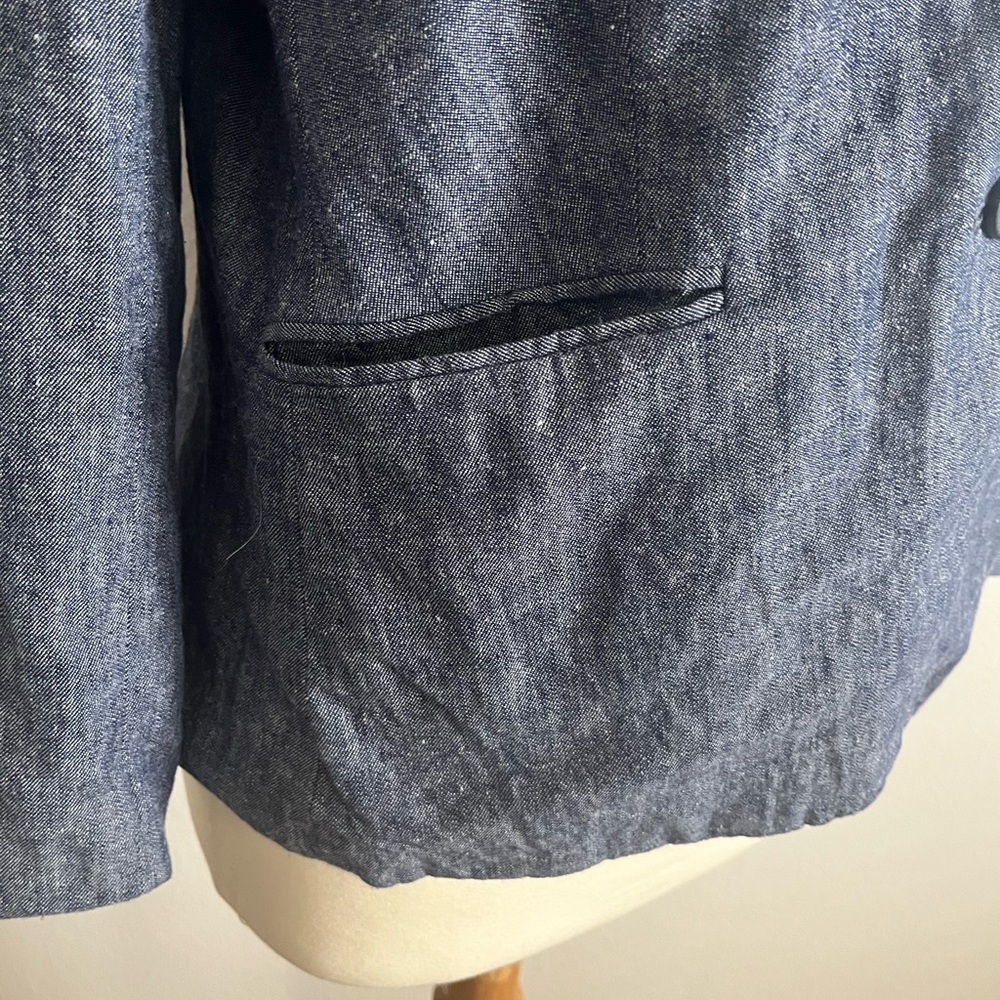 Banana Republic Linen Chambray Blazer - Picture 4 of 9